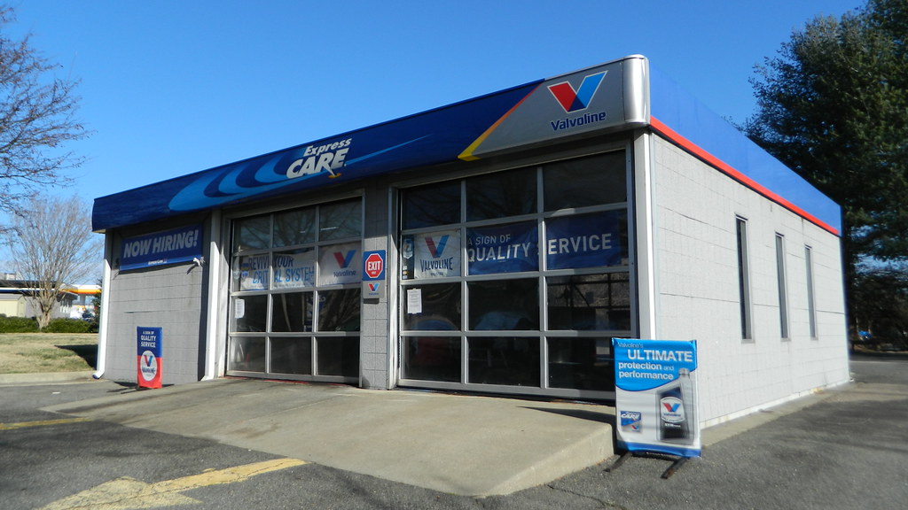 Valvoline Express Care Valvoline Express Care (1,050 squar… Flickr