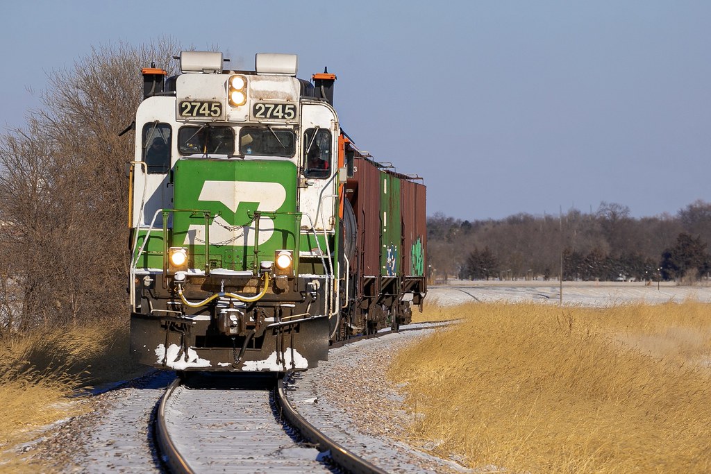 BNSF 2745 South Wilber, Nebraska Curving South between W… Flickr