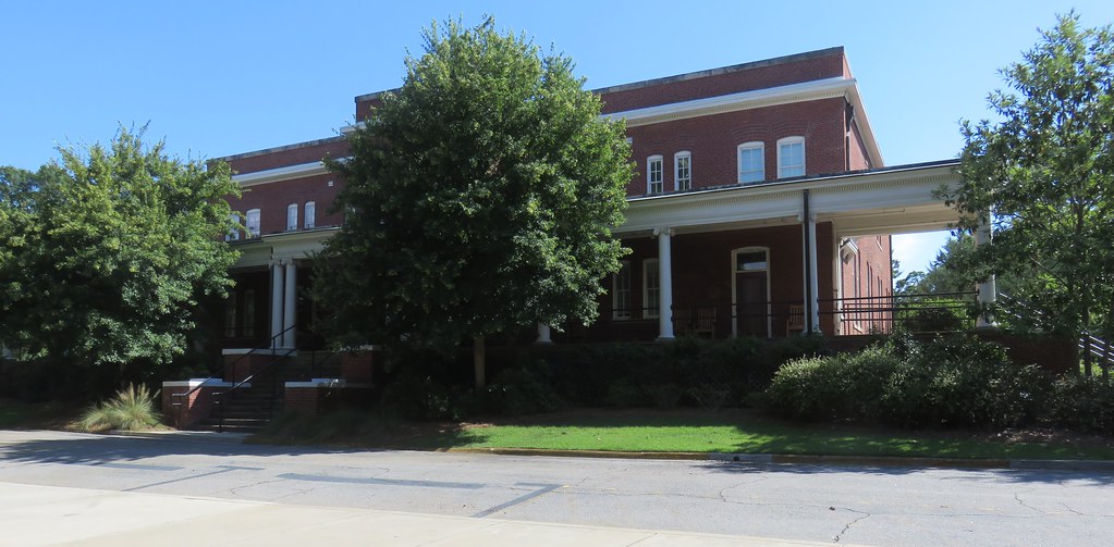 Rhodes Hall of the Old State Normal School (Athens… Flickr