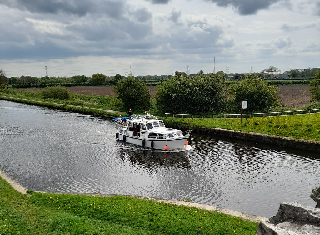 Aire and Calder Navigation Canal, Pollington, Goole Flickr