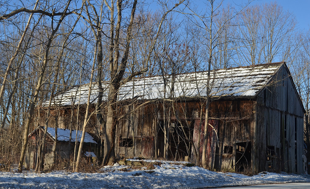 Mount Hope Barn An empty barn in Mount Hope, NY. Richard Flickr