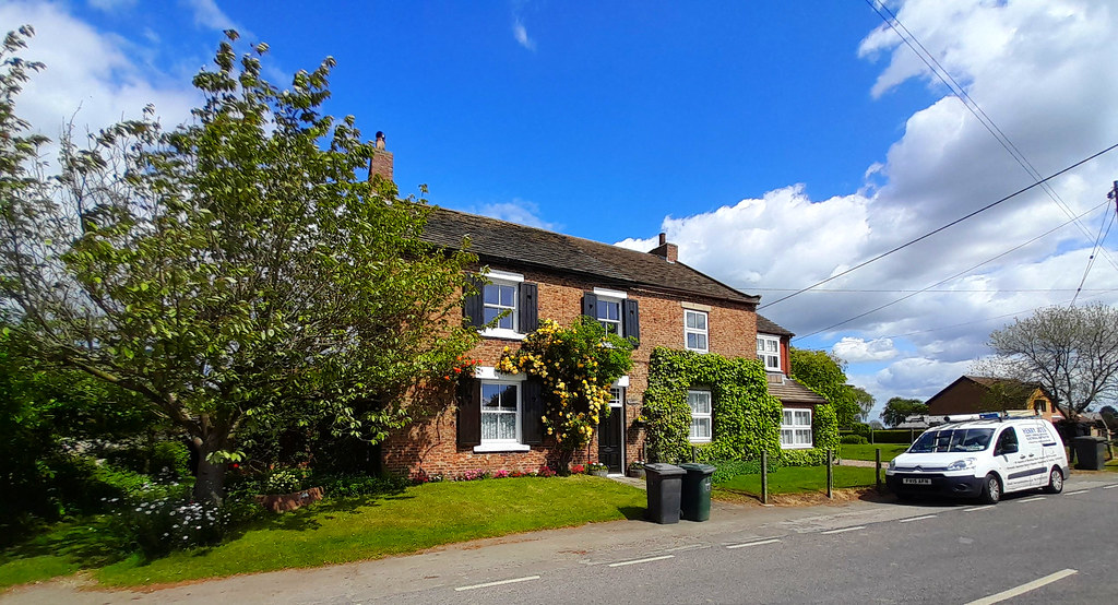 West Haddlesey, Selby West Haddlesey is a village and civi… Flickr