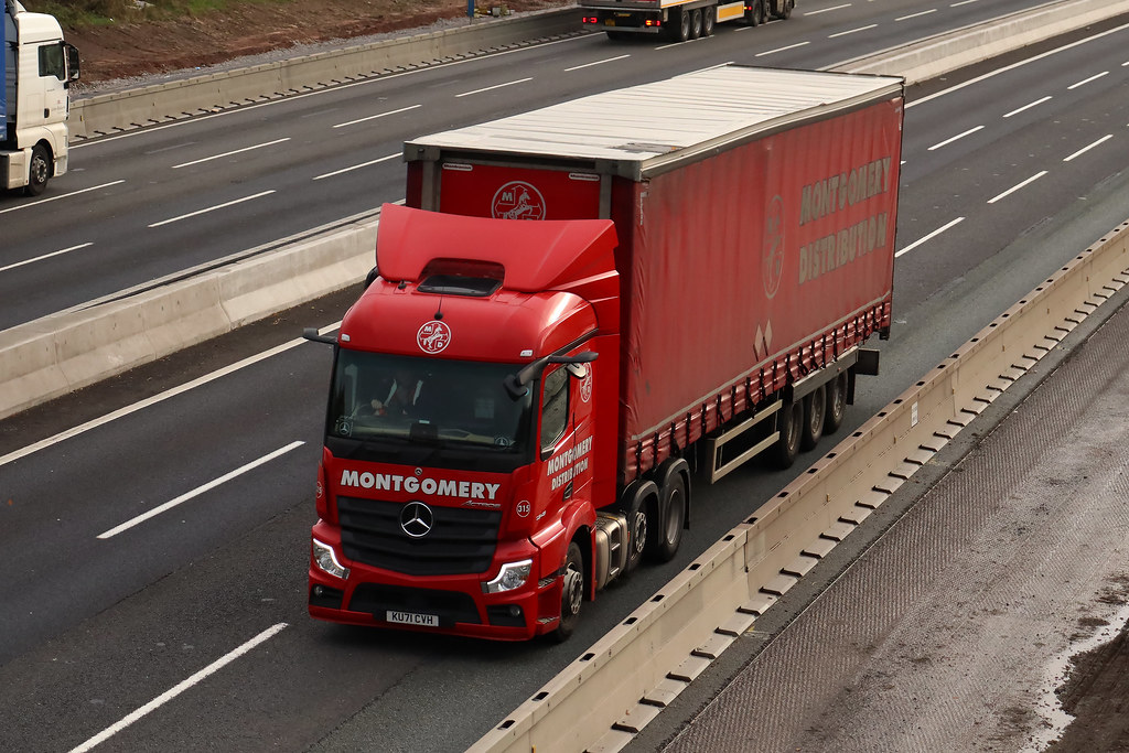 Montgomery Distribution Mercedes Actros KU71CVH M6 Wigan j… Flickr