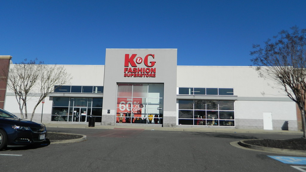 K&G Fashion Superstore K&G Fashion Superstore (22,854 squa… Flickr