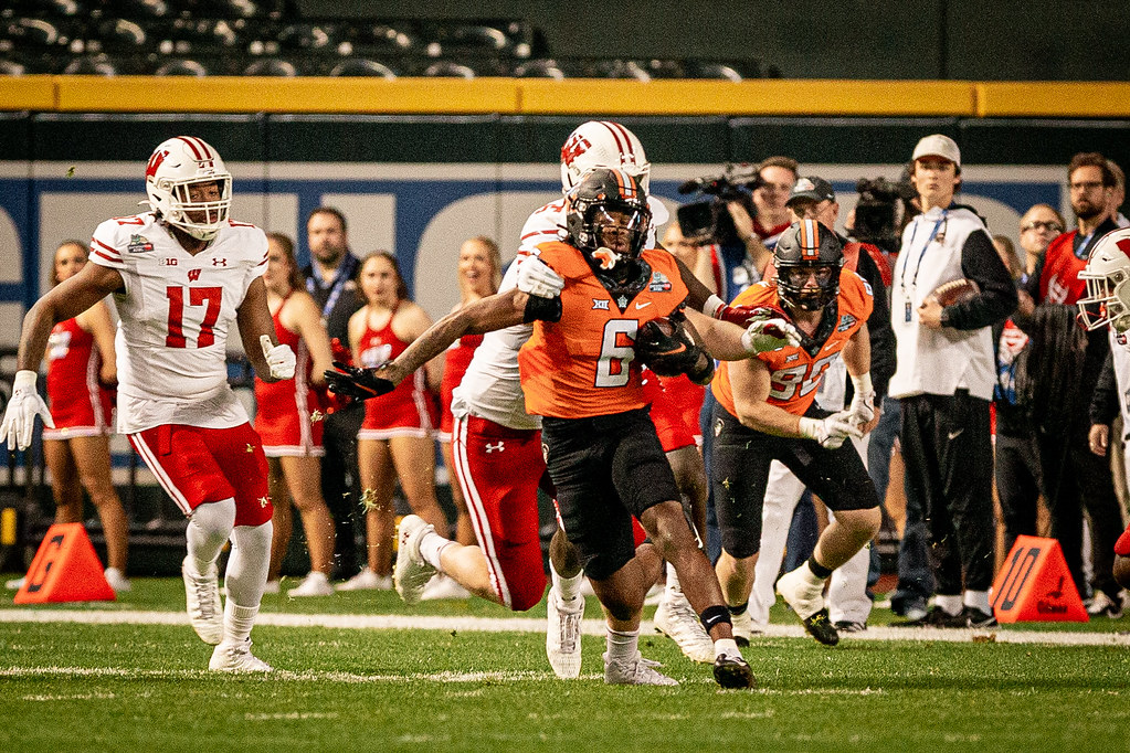 Oklahoma State Cowboy Football Vs Wisconsin At Guaranteed … Flickr