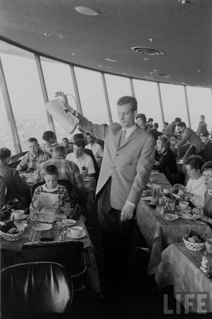 Space Needle Restaurant 31 Space Needle / Seattle World's Fair 1962
