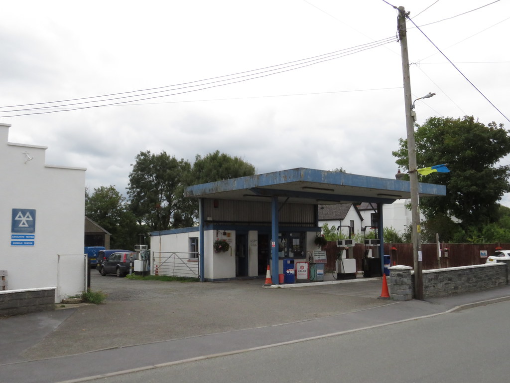 Haven Pendre Garage, Cilgerran, Pembrokeshire, Wales SA4… Flickr