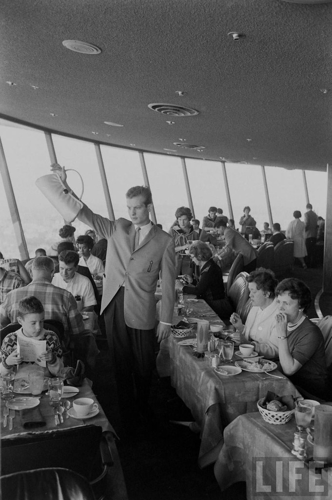 Space Needle Restaurant 28 Space Needle / Seattle World's Fair 1962
