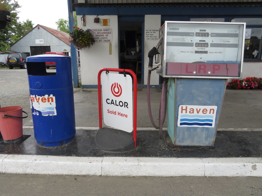 Haven Pendre Garage, Cilgerran, Pembrokeshire, Wales SA4… Flickr