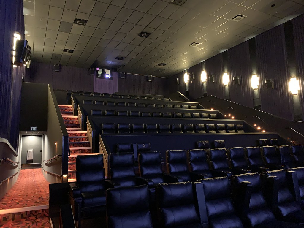 Cinemark Tinseltown USA Oak Ridge Theater 3 This is Thea… Flickr
