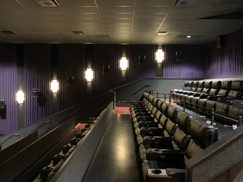 Cinemark Tinseltown USA Oak Ridge Theater 3 This is Thea… Flickr