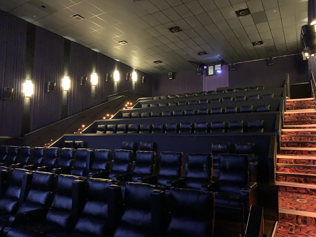 Cinemark Tinseltown USA Oak Ridge Theater 3 This is Thea… Flickr