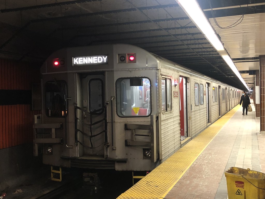 TTC T1 at Kennedy Station Bombardier T1 5028 as seen stan… Flickr