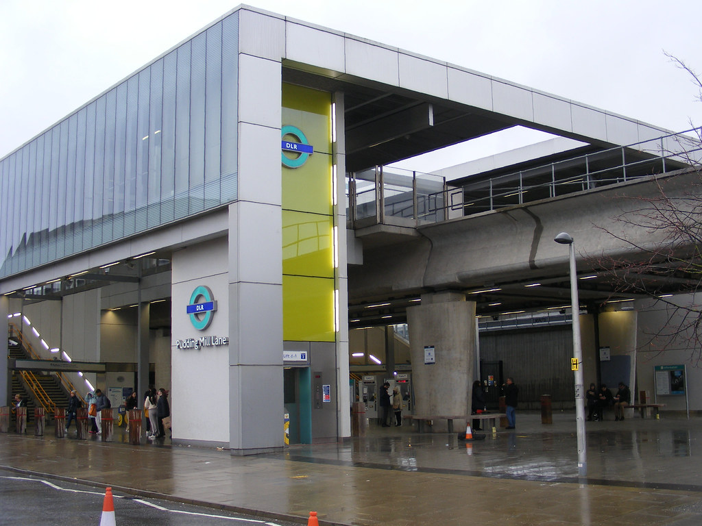 DSCF8102 Bustling Pudding Mill Lane DLR station Sludge G Flickr