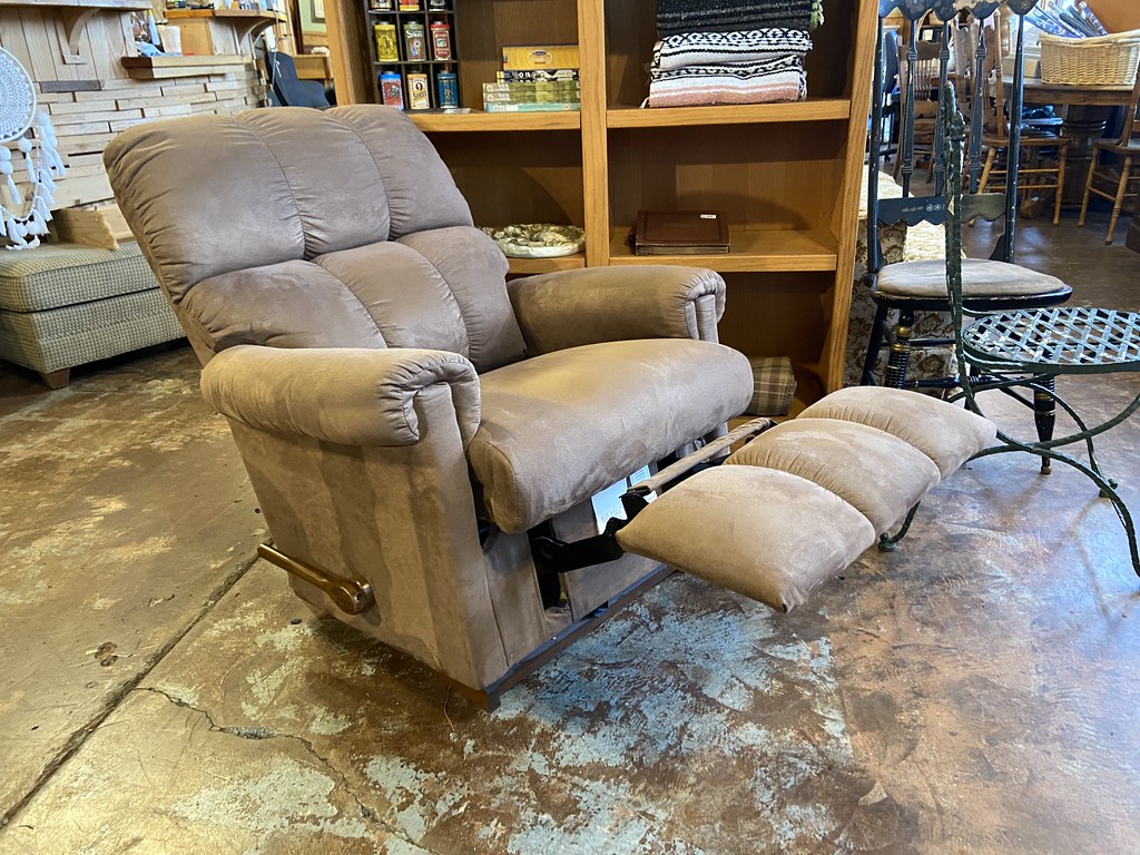 IMG_1120 Humboldt Furniture Flickr