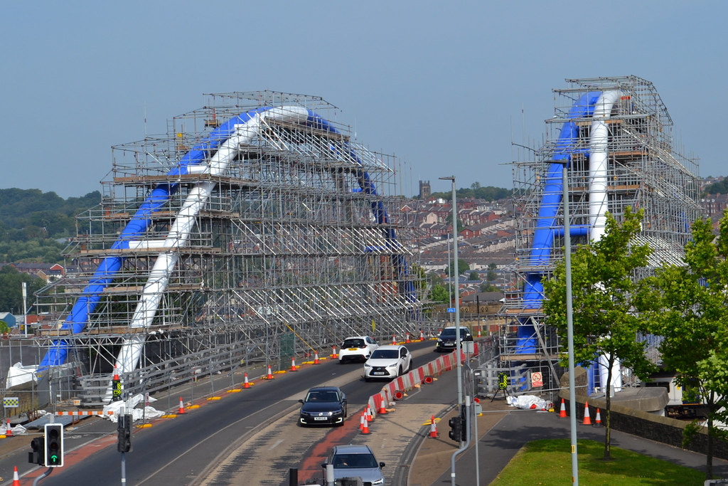 REPAINTING THE WAINWRIGHT BRIDGE, BLACKBURN (2022) Flickr
