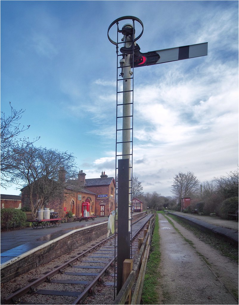 Harlow Rd. Station, Willaston, Cheshire paul ashton Flickr
