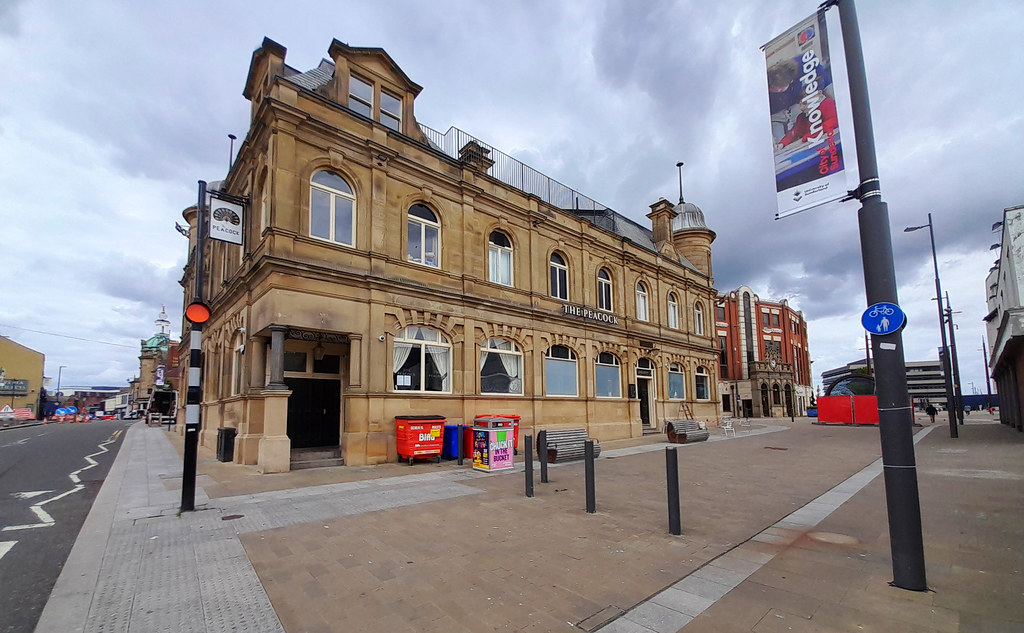 The Peacock, Sunderland Large distinctive city centre pub;… Flickr