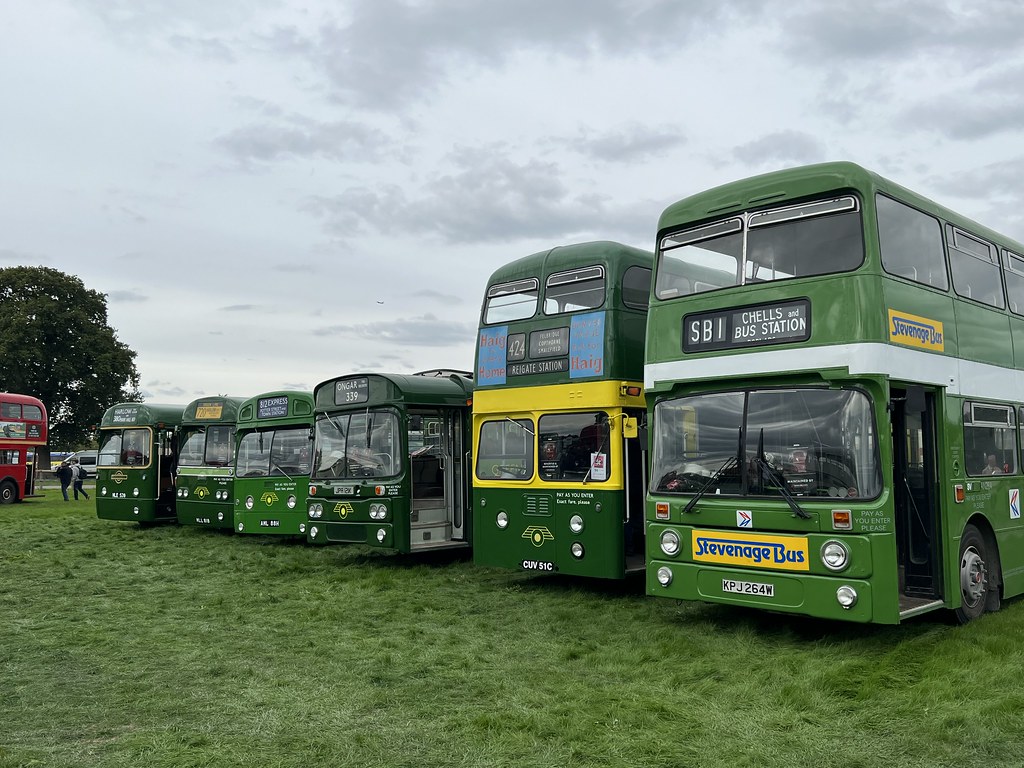 Redbourn Showbus 25/09/2022 LONDON TRANSPORT BUSES Flickr