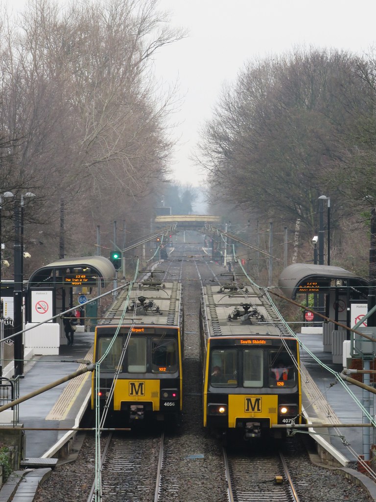 Ilford Road Metro Vehicles (Left to Right) Tyne and Wea… Flickr