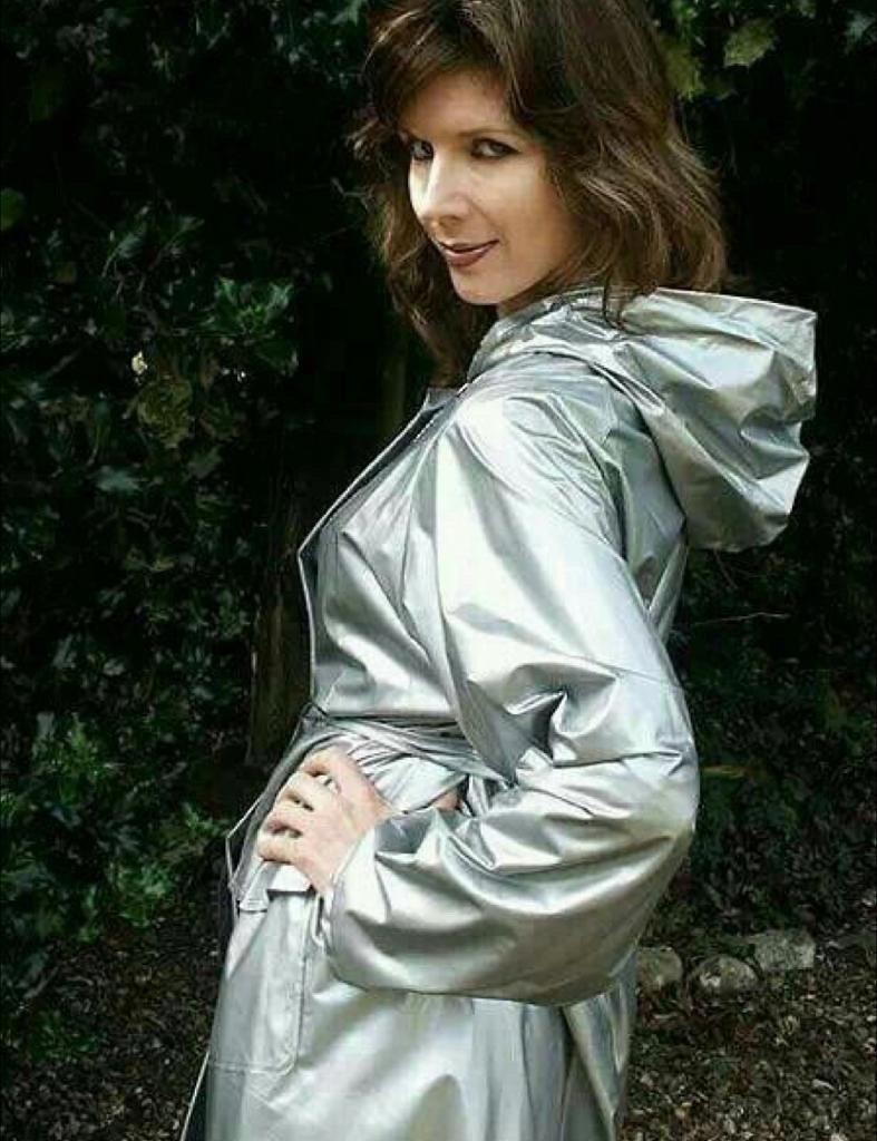 Lorraine_Ward_40 Thomas Gill Flickr