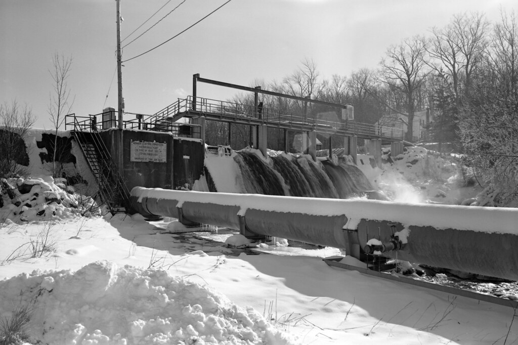 Ilford Super XP2 120 in 6x9 Shooting the cross process Ilf… Flickr