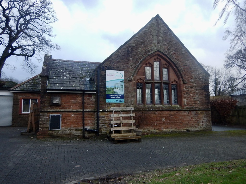 Cut Mark Keswick, Penrith Road, Former School a Douglas Law Flickr