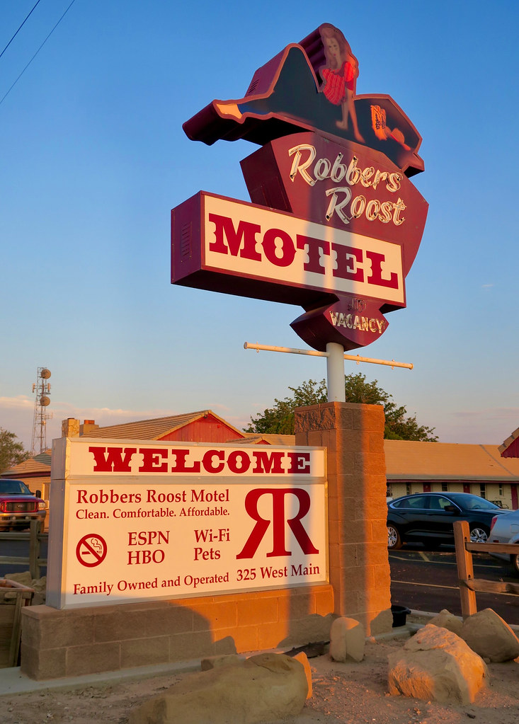 Robbers Roost Motel, Green River, UT Robbers Roost Motel, … Flickr