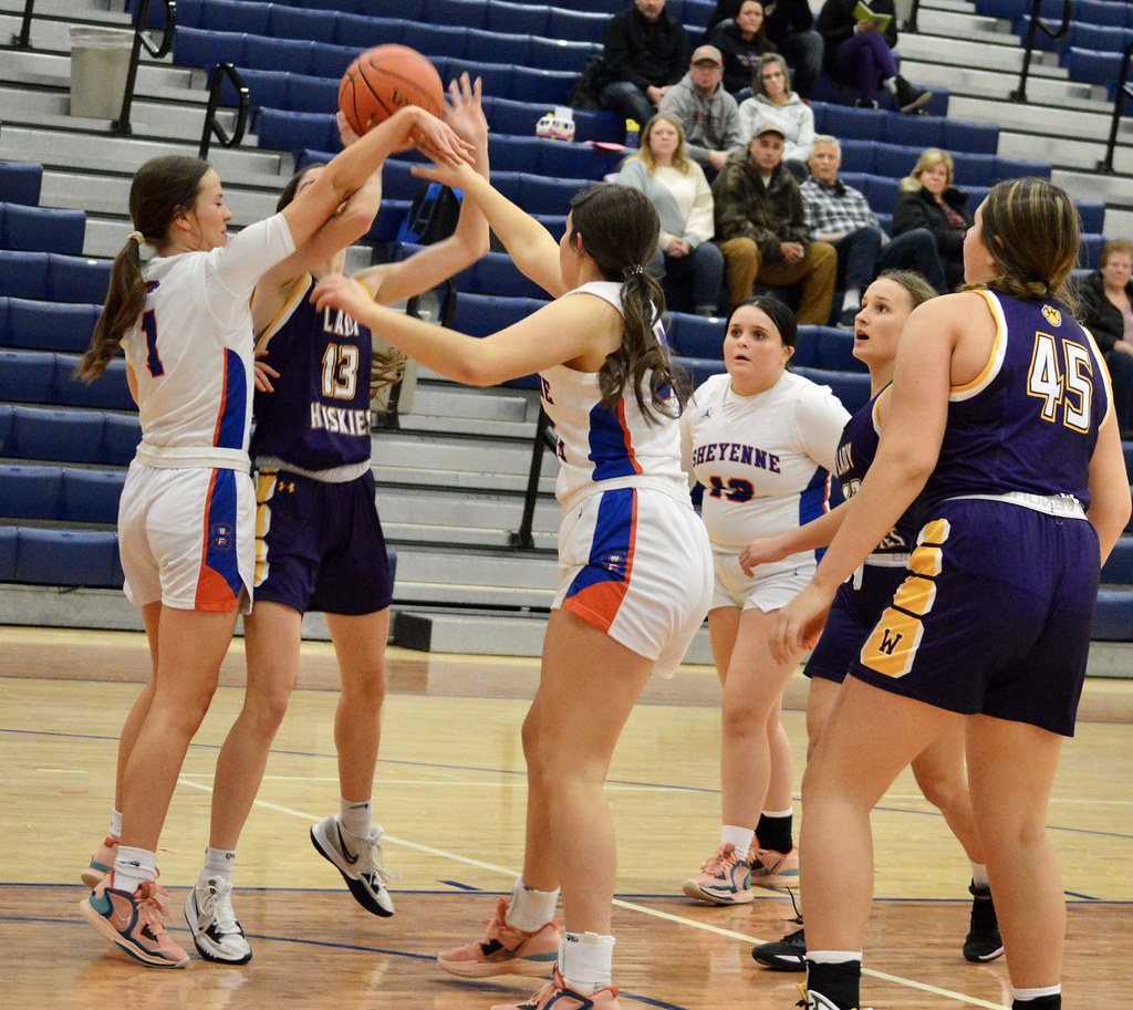 JV Vs Sheyenne 1/3/23 Lisa Graves Flickr