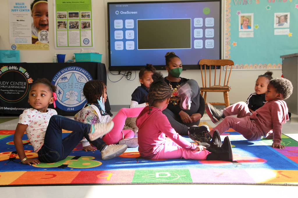 Baby Artsplay!™ Shianne WilliamsBrown is a dancer, choreo… Flickr