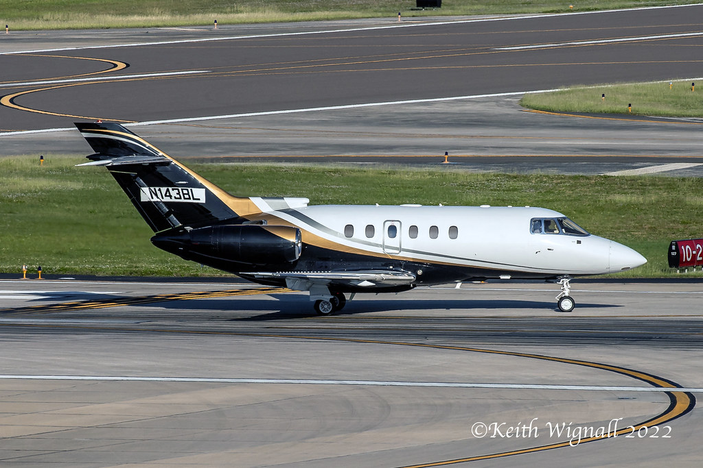 N143BL Hawker 800XP JEM Air Holdings 14/11/2022 Tampa Arri… Flickr
