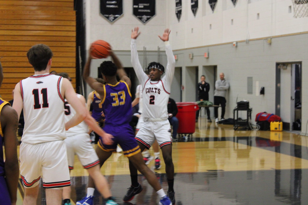 Varsity Basketball VS Avondale Timothy Weaks Flickr