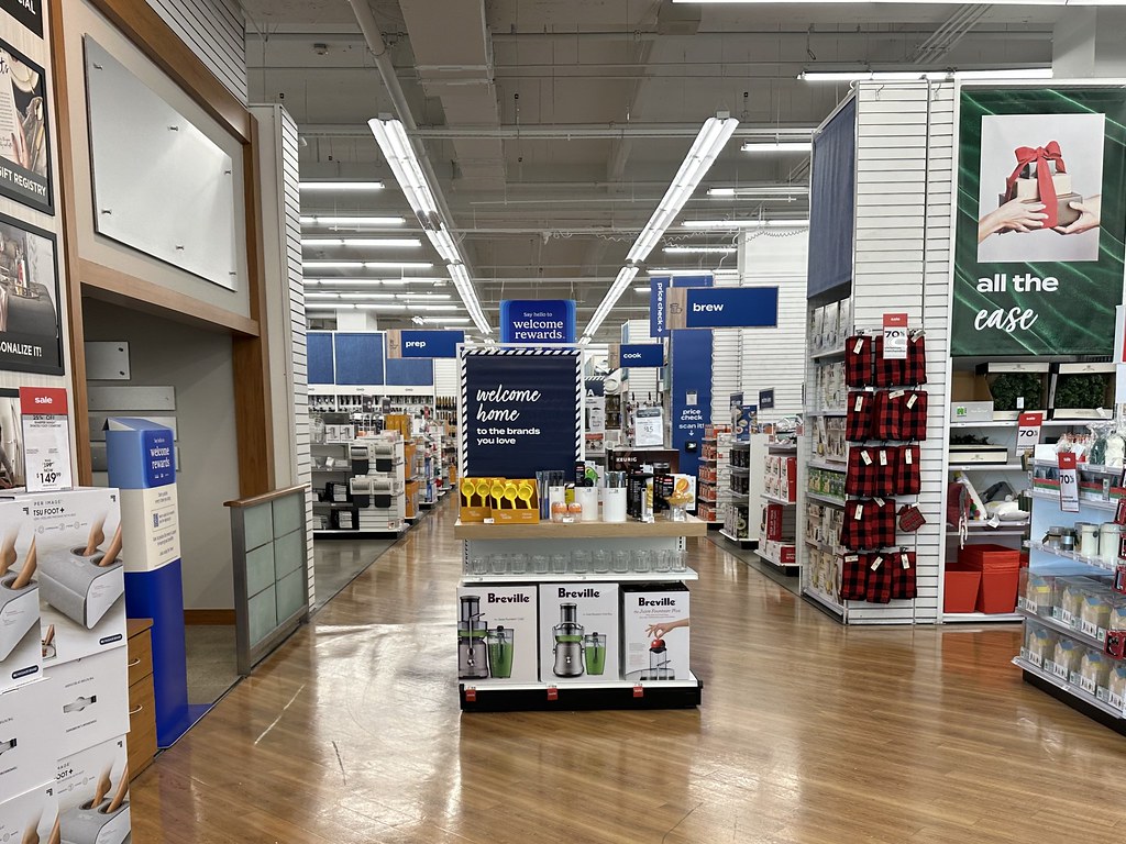 Bed Bath & Beyond Miracle Marketplace Phillip Pessar Flickr