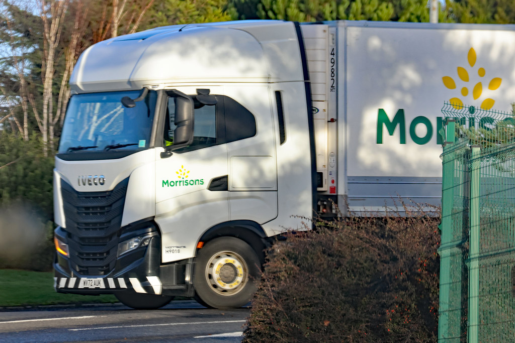 H9018 MELFORD ROAD BELLSHILL 6.1 (2) Lucy Emma Flickr