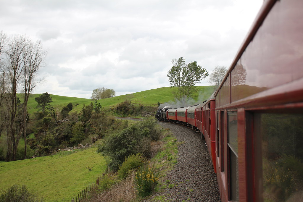 The dairyland express, 1271 to Tokoroa Riley Coleman Flickr