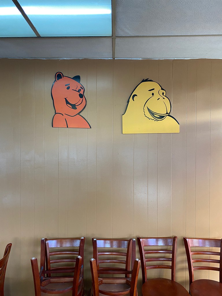 Pancake Circus 2101 Broadway, Sacramento, CA jericl cat Flickr