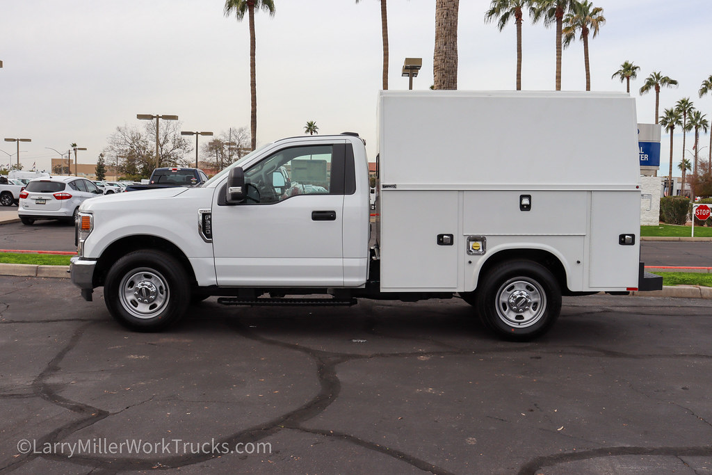 22P369_F3A Gas 8' Knap KUVCC High Roof 02 a photo on Flickriver