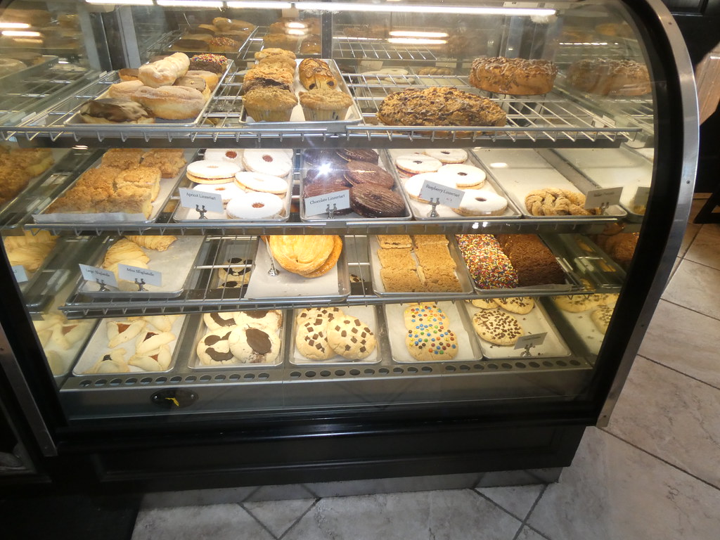 Palermo's Bakery, Little Ferry , New Jersey WARREN FIELDS Flickr