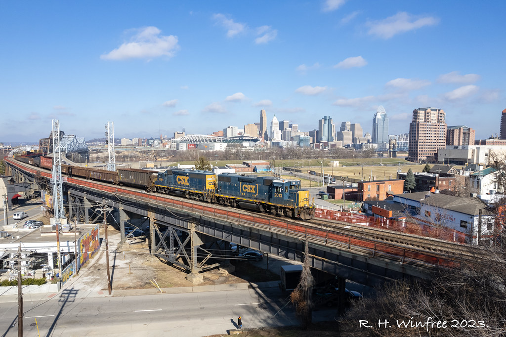 Y12807. CSXT 2013. Covington, Kentucky. January 7, 2023. Flickr