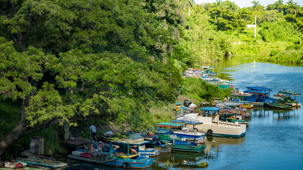 View of local fishermen pier on Sagua la Grande river (als… Flickr