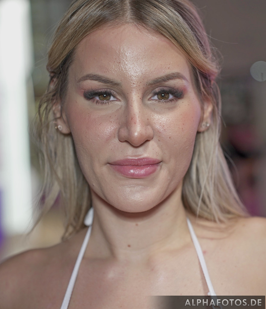 Jasmine Summer | www.alphafotos.de Jasmine Summer @ Venus Be… | Flickr