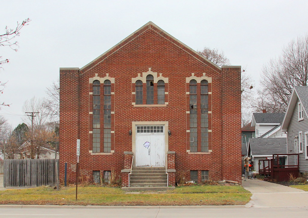 Abandoned Church Port Huron, MI 10th Ave.& Richardson St. Russ Hill