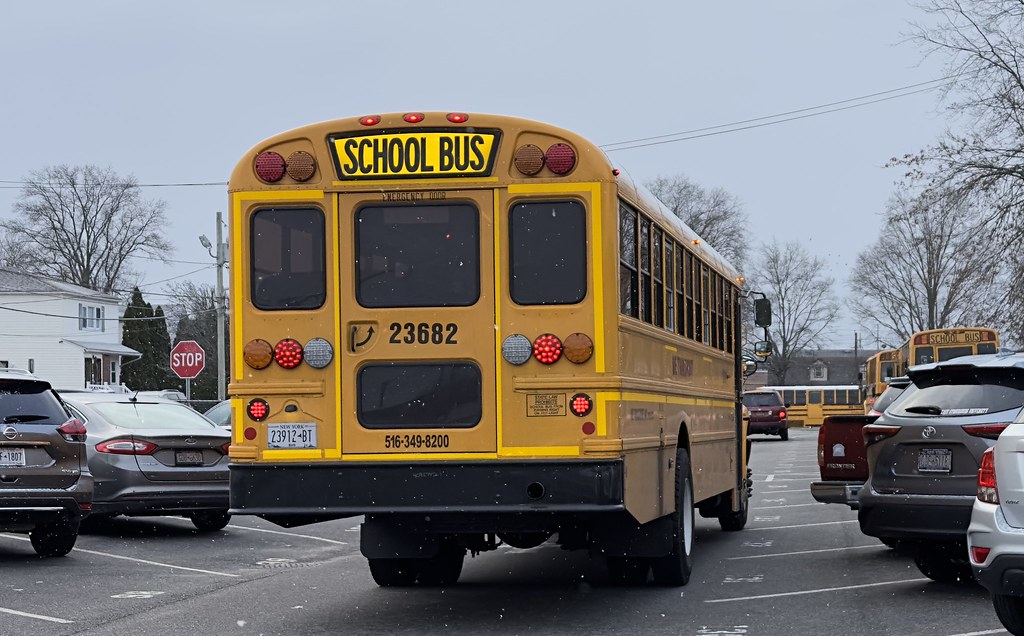 WE Transport, Inc. 23682 2023 IC CE [Independent Coach Cor… Flickr