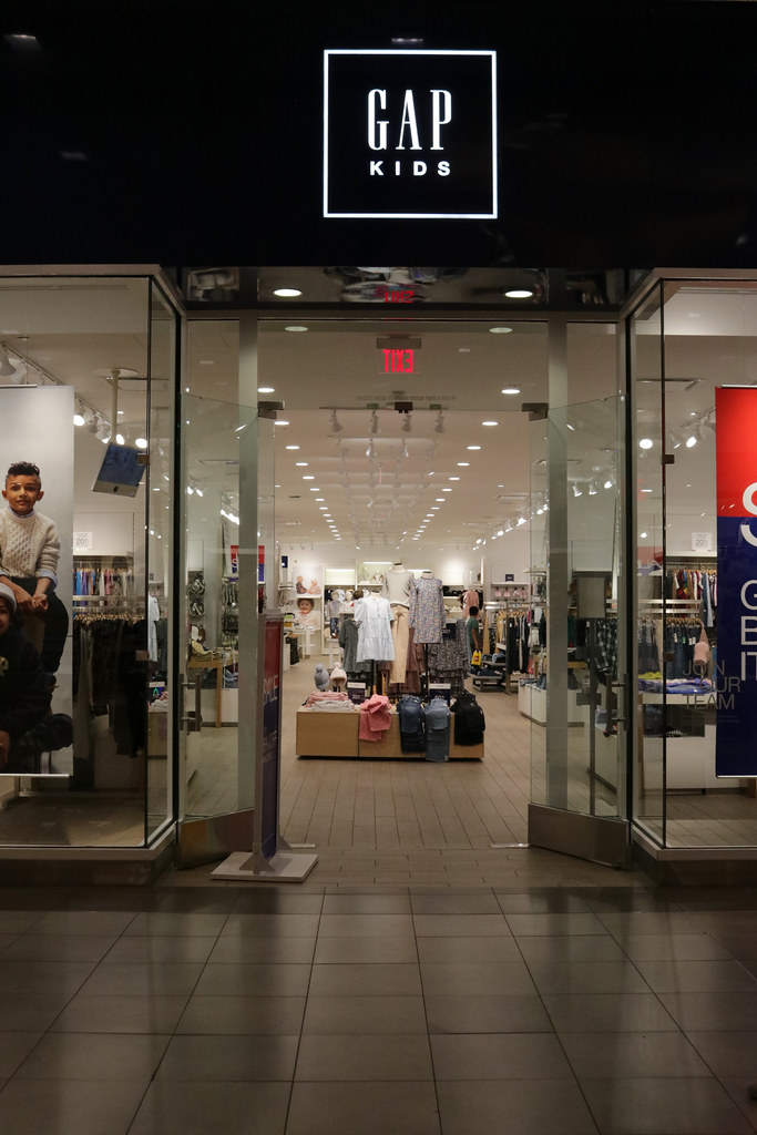 Fashion Place Mall 016 Art Prof Flickr