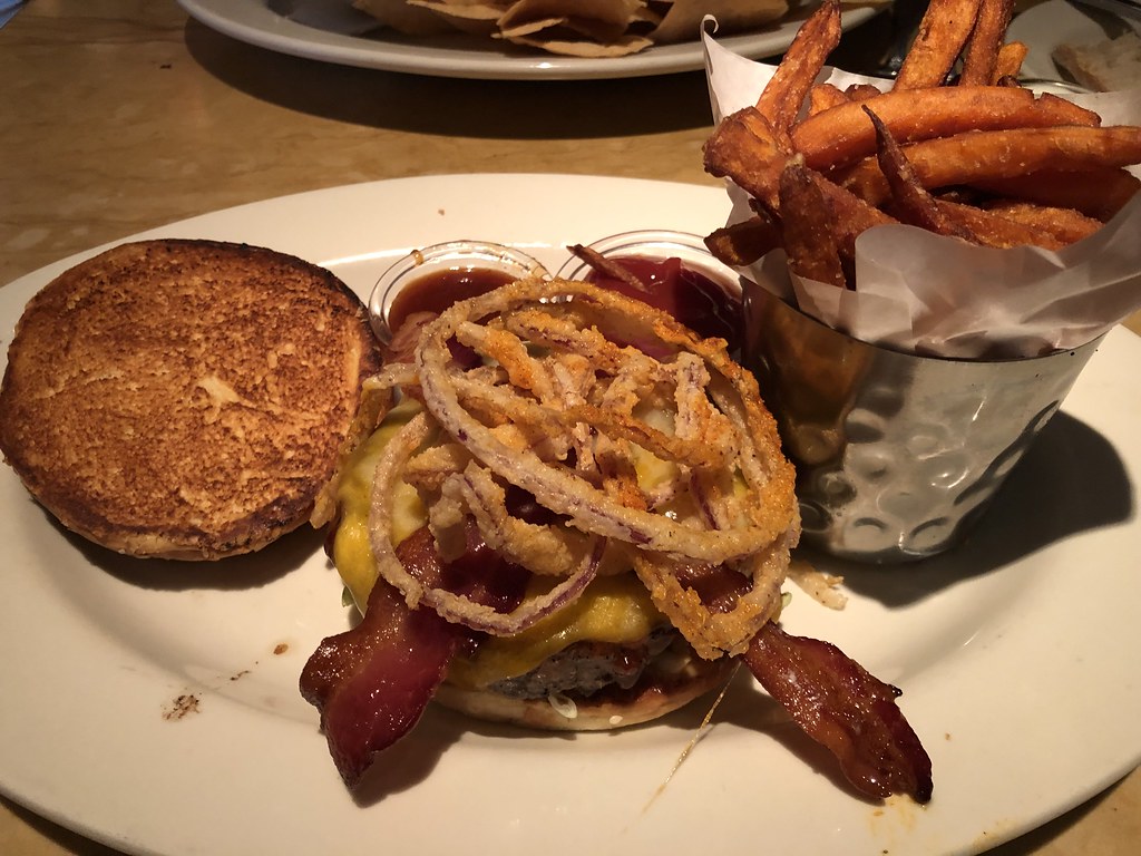 Cheesecake Factory Lunch at Smith Haven Mall Smokehouse BB… Flickr