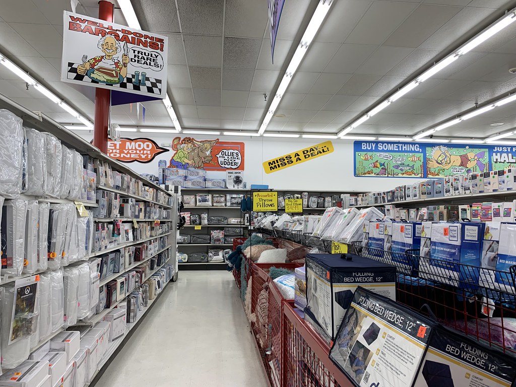 Ollie's Bargain Outlet interior Ollie's Bargain Outlet 12… Flickr