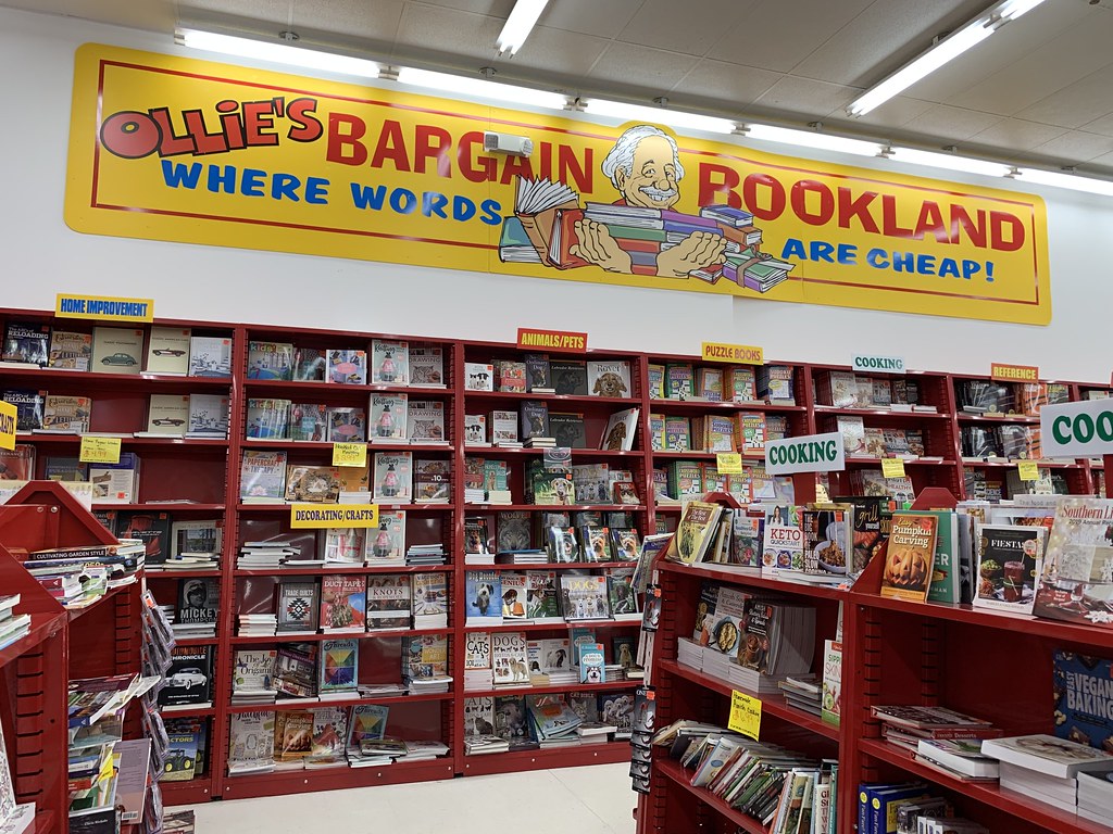Ollie's Bargain Outlet interior Ollie's Bargain Outlet 12… Flickr