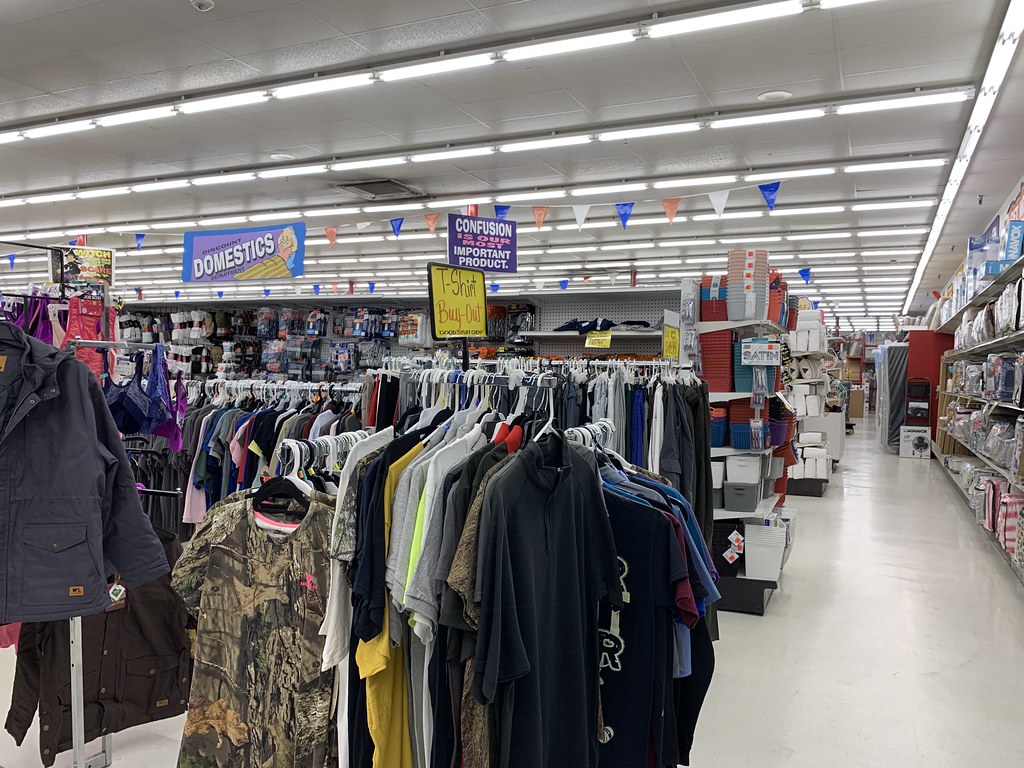 Ollie's Bargain Outlet interior Ollie's Bargain Outlet 12… Flickr
