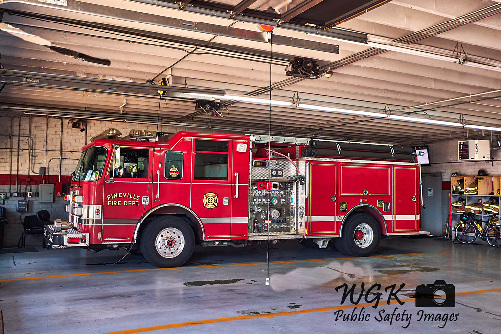 Engine 2 Pineville VFD Pineville NC Fire Department's En… Flickr