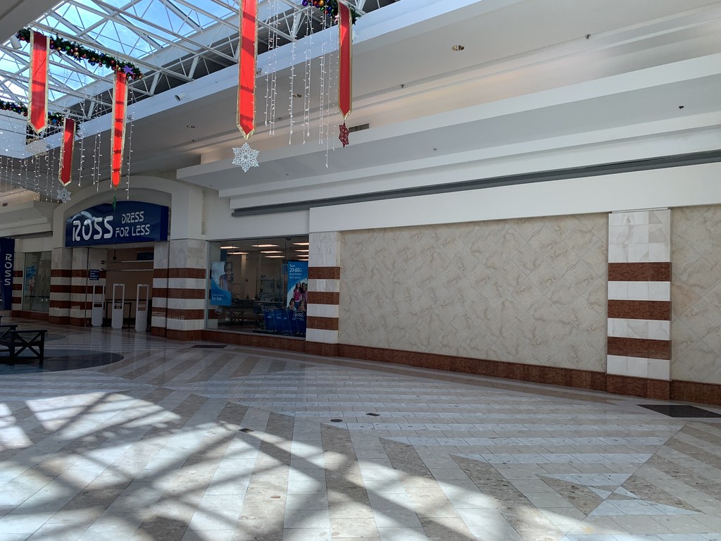 Ross Dress for Less a photo on Flickriver